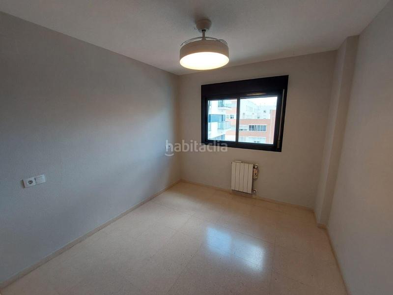 Foto 54b54149-c285-4494-a7c2-97d74b882944. Alquiler apartamento en Garbinet - Parque de las Avenidas Alicante