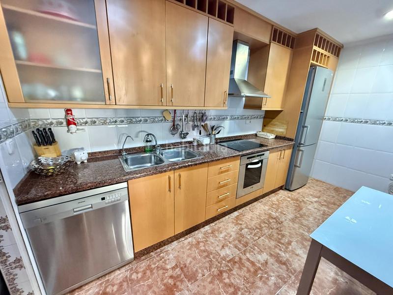 Foto 22d249f5-0975-42ed-a4b8-a2c971edc095. Casa adosada en El Travaló - Martínez Valero Elche / Elx