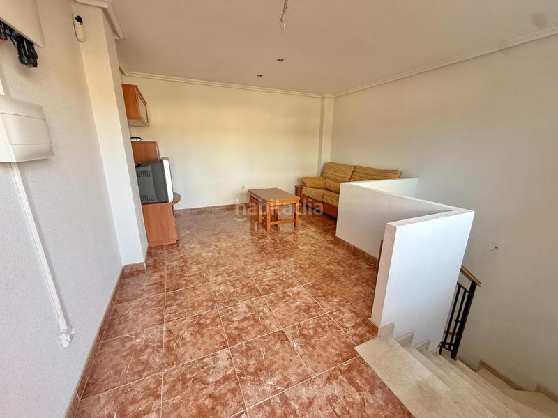 Foto 0fedbfa2-2f59-4029-b126-7a1e9be7a55e. Maison jumelée avec parking dans El Travaló - Martínez Valero Elche / Elx