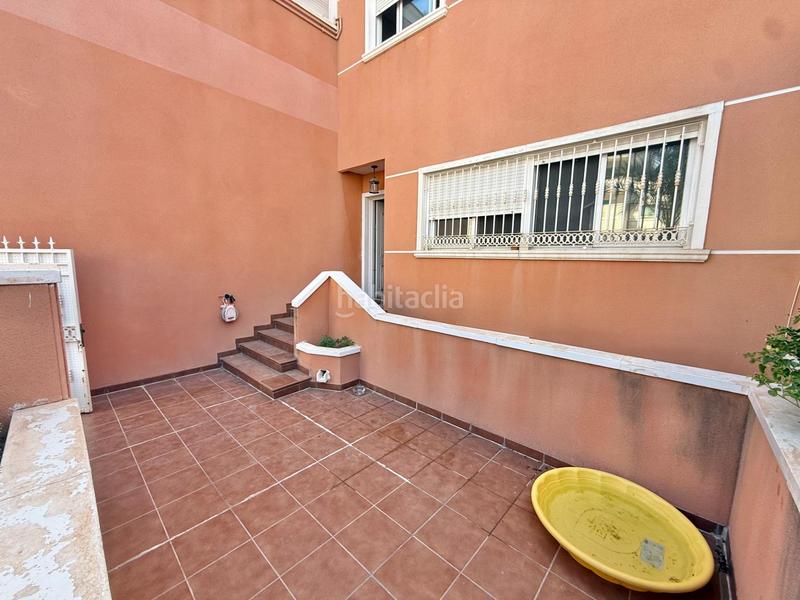 Foto f67ede97-31cd-4f01-a867-26620d6ae023. Reihenhaus mit parking in El Travaló - Martínez Valero Elche / Elx