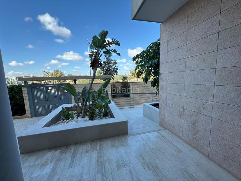 Foto 11228461-f1f4-4775-96d0-79e4f2cdf30f. Alquiler piso amplio y luminoso piso con vistas al mar en pau v, en Alicante