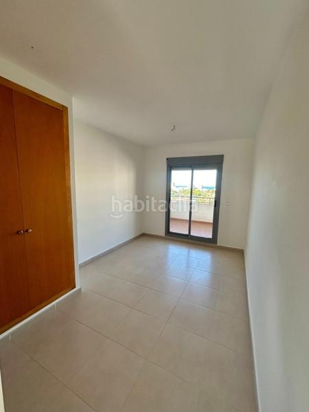 Foto a02cecd8-3154-48e4-b06f-ad10f25e2637. Miete etagenwohnung mit heizung parking pool in PAU 5 Alicante