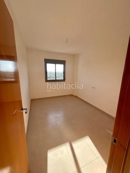 Foto 2cbdb306-6d42-41b8-99b9-4e684f8769b8. Rent flat with heating parking pool in PAU 5 Alicante