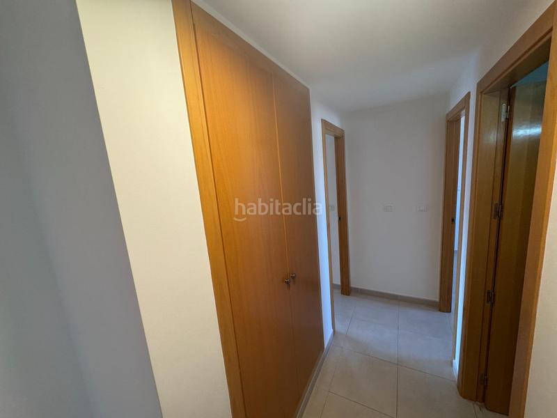 Foto 5e2b037a-9185-46f4-9534-329fcd50ed2c. Rent flat with heating parking pool in PAU 5 Alicante