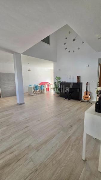 Foto 041a1468-5516-40b6-823d-631c99c2780a. Chalet con riscaldamento parcheggio piscina in Monte y Mar Santa Pola