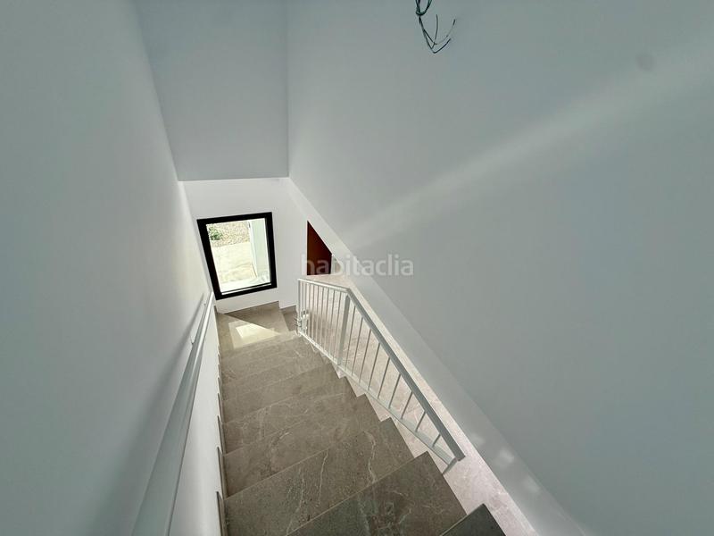 Foto 58bf3d64-5c69-4e17-a0be-391dc130d6fe. Chalet dans calle calle irlanda dans La Marina Elche / Elx