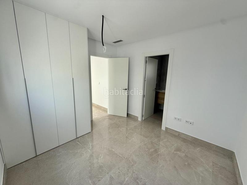 Foto 917a1e3c-703c-46a7-9356-4c56a5297d33. Chalet dans calle calle irlanda dans La Marina Elche / Elx