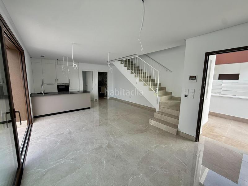 Foto b7954634-58e2-48ed-b103-436187629153. Chalet dans calle calle irlanda dans La Marina Elche / Elx