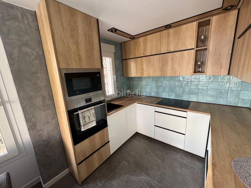 Foto 798e56fa-f2a7-4e04-bd2c-78fc44e78be5. Miete appartement mit parking in Gran Playa Santa Pola