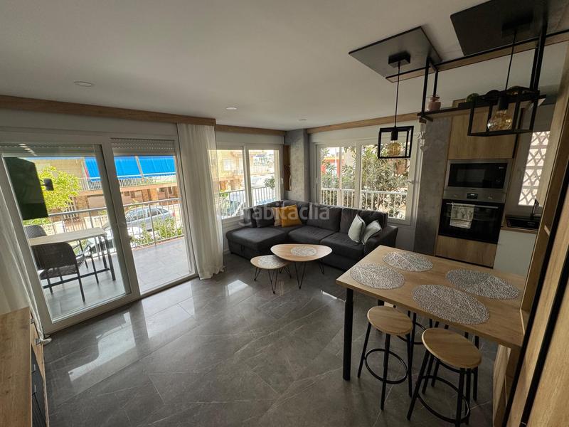 Foto f0de86af-5fc8-4958-b7c7-4b060ba36dce. Affitto piccolo appartamento con parcheggio in Gran Playa Santa Pola
