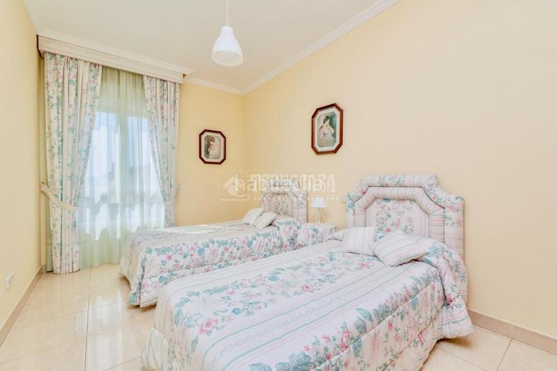 Foto c3c6719f-dc30-4140-98f4-0ee8f21fbd00. Maison avec chauffage parking piscine dans Cabanillas del Campo