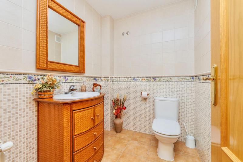 Foto db369cd7-0442-4f6a-bb32-3cd96aba61d9. Maison avec chauffage parking piscine dans Cabanillas del Campo