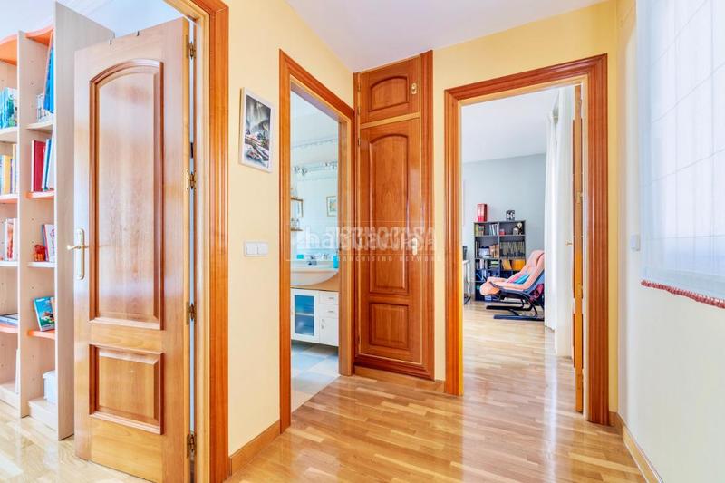 Foto e949b82d-3a6f-4b35-a798-f8a21aae0884. Maison avec chauffage parking piscine dans Cabanillas del Campo