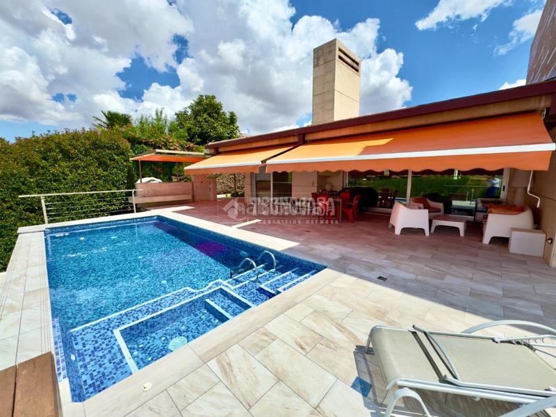 Foto 2d0c7a3b-e53c-4e23-8ede-ba7d11273faa. Casa amb calefacció aparcament a Cabanillas del Campo