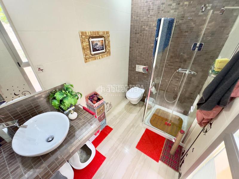 Foto 43f6e53a-2023-44e0-af08-2acd40f7ea20. Casa amb calefacció aparcament a Cabanillas del Campo