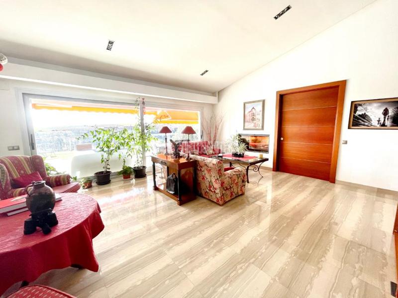 Foto 45f2a203-edea-4301-952c-3703d1b02581. Casa amb calefacció aparcament a Cabanillas del Campo