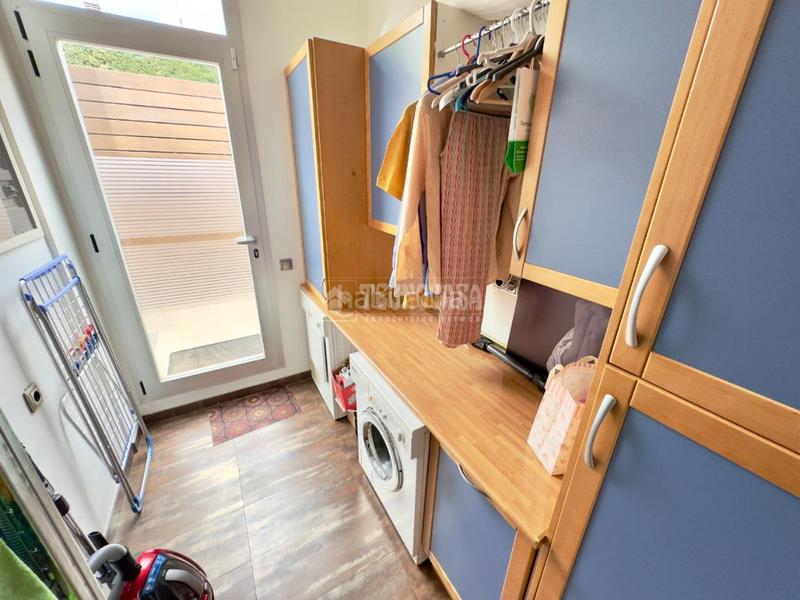 Foto c97f3b39-e694-475b-be24-1173d719cc87. Casa amb calefacció aparcament a Cabanillas del Campo