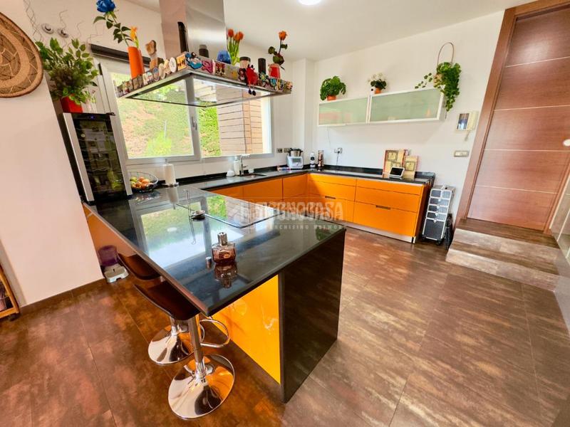 Foto ea6b6ce8-1969-43e3-9483-da981652dc9c. Casa amb calefacció aparcament a Cabanillas del Campo