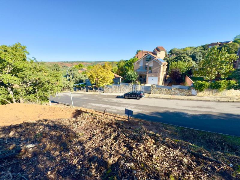 Foto 71049853-809e-4ebc-90bf-0da35b21de97. Terreno residencial terrenos en venta en Valdeaveruelo