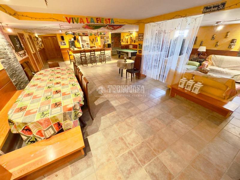 Foto d413603b-1059-4d0f-8a51-7c6b7a10a055. Casa amb calefacció aparcament piscina a Cabanillas del Campo