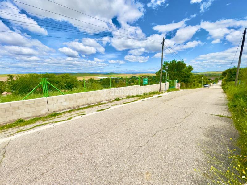 Foto 2f672123-f673-4a33-9141-32001c0224fa. Terreno residenziale in Valdeavero