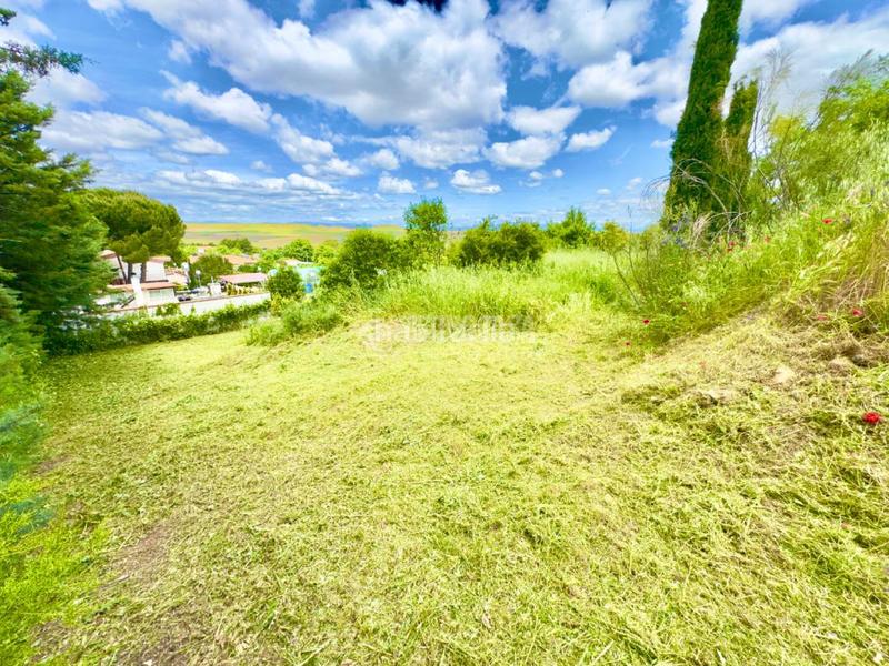 Foto 4e7ddb29-44e4-4ec9-b80f-654e7bff92ba. Terreno residenziale in Valdeavero