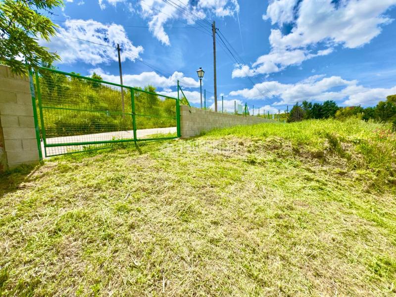 Foto ca25f45f-03e0-46e2-8a33-e4adaff0d7f7. Terreno residenziale in Valdeavero