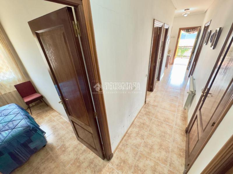 Foto 58dfc56d-f2a0-4a9b-8711-9c2d4fe81a81. Casa con riscaldamento parcheggio in Cabanillas del Campo