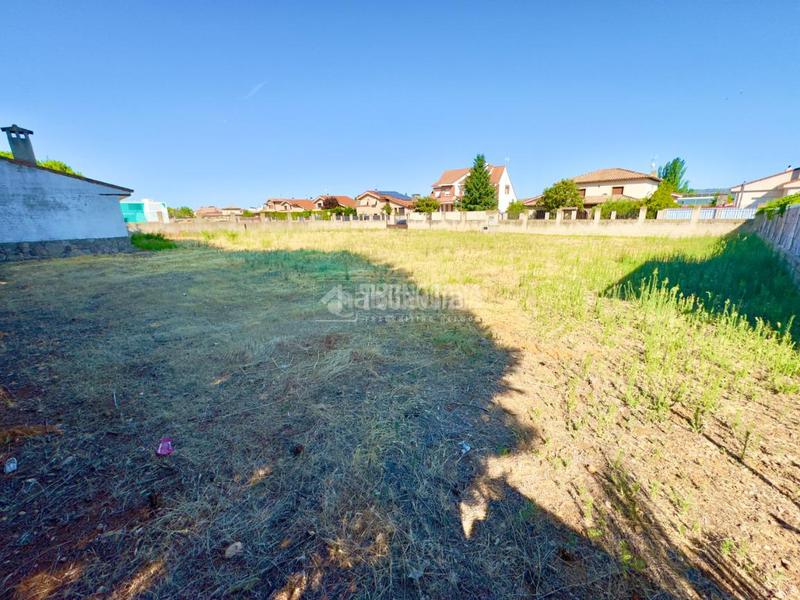 Foto a32321d1-acf3-4e3b-bf9b-4e1f990fc898. Wohngrundstück in Cabanillas del Campo