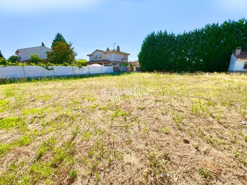 Foto d8c18111-423c-42f4-8348-da0b78a5cacc. Wohngrundstück in Cabanillas del Campo