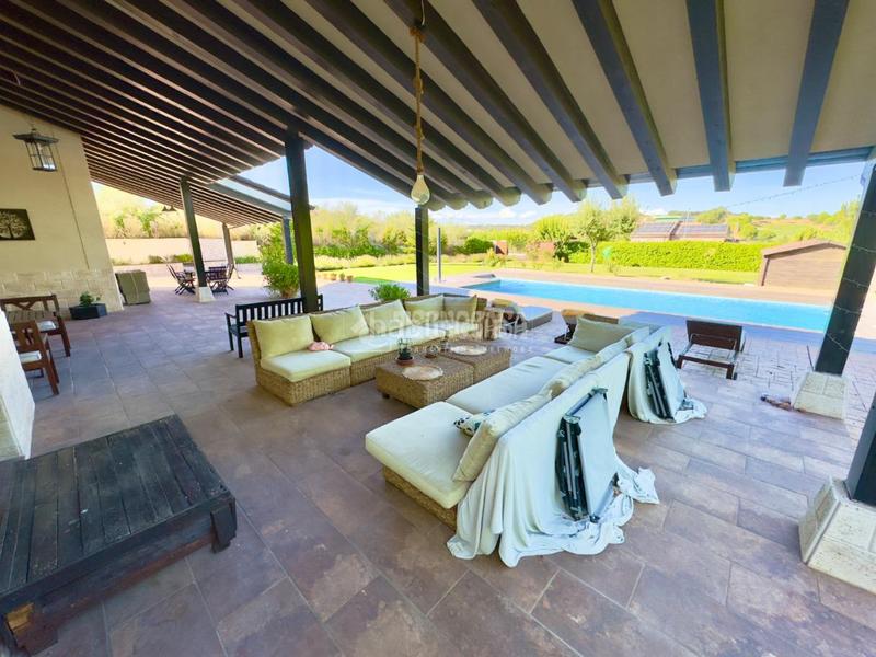 Foto 22d74590-c348-4ead-a7cc-3594724c4e8a. Casa amb calefacció a Cabanillas del Campo