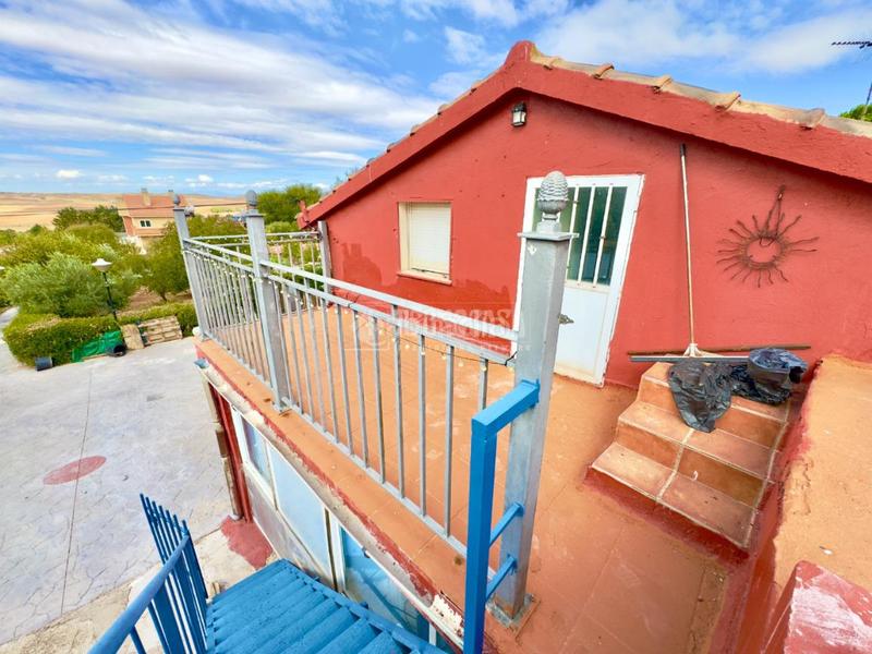 Foto 12114756-6814-4bec-a661-da4dc9841134. Casa  en venta en Valdeavero