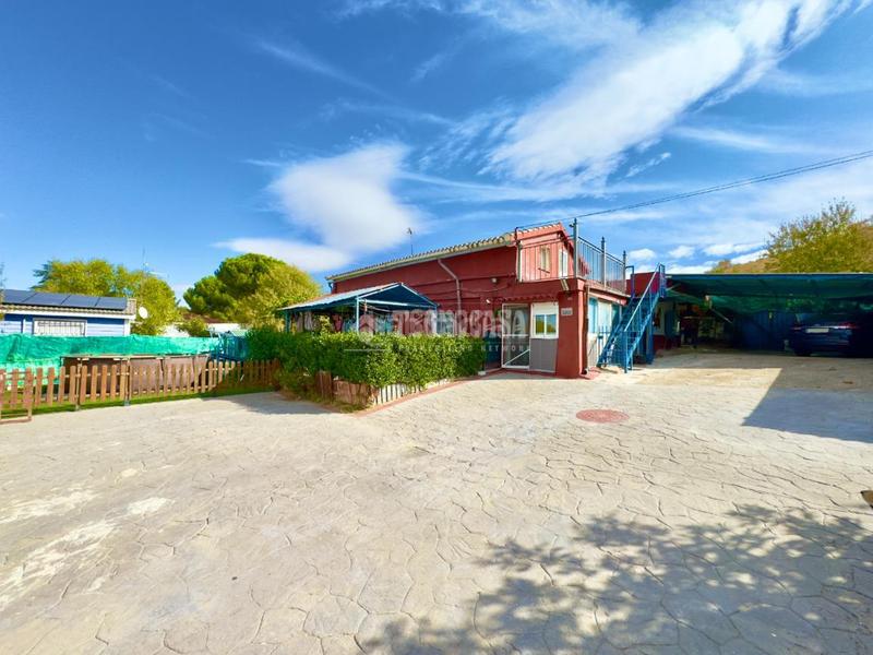 Foto fd75a0b0-c463-43f1-958f-644b80928423. Casa  en venta en Valdeavero