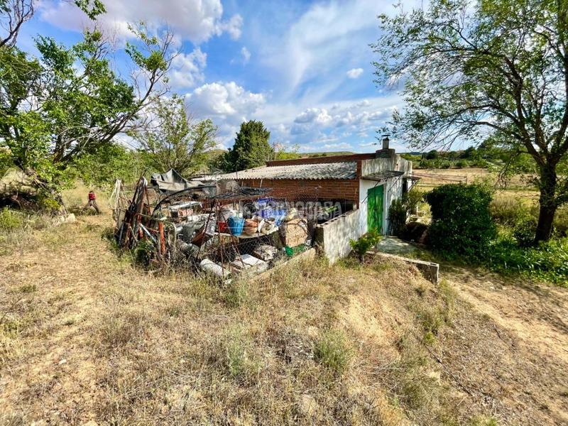 Foto d20ccfb9-4878-43fa-b362-34725ec6046b. Finca rústica terrenos en venta en Valdeavero