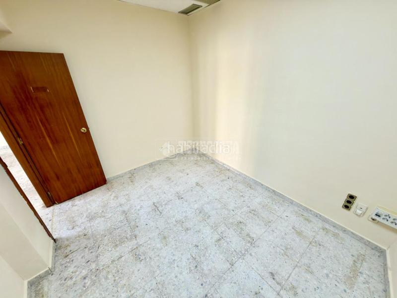 Foto 0f07bde7-8fc5-4a17-980d-0f9cecb86747. Rent business premise in Cabanillas del Campo