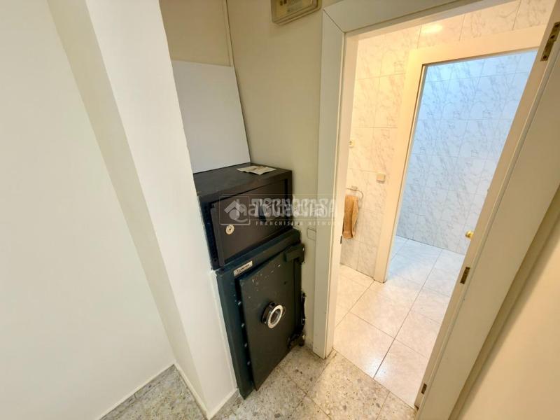 Foto 4f82517d-417f-409f-a38e-2d993c101707. Rent business premise in Cabanillas del Campo