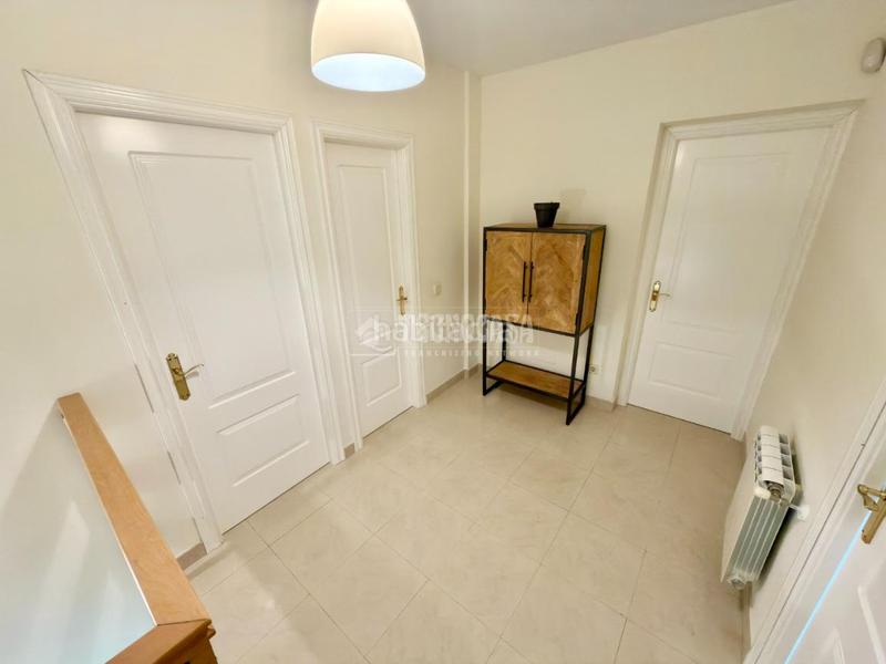 Foto cd51c48f-cc4c-4b63-ae2e-b5b6556b77ed. Casa pareada casa en venta en Cabanillas del Campo