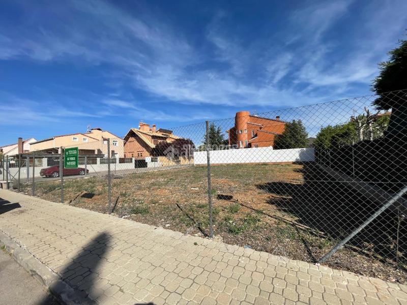 Foto 29c296c1-5604-44c2-a0bb-f58dbea24036. Terreno residencial terrenos en venta en Cabanillas del Campo