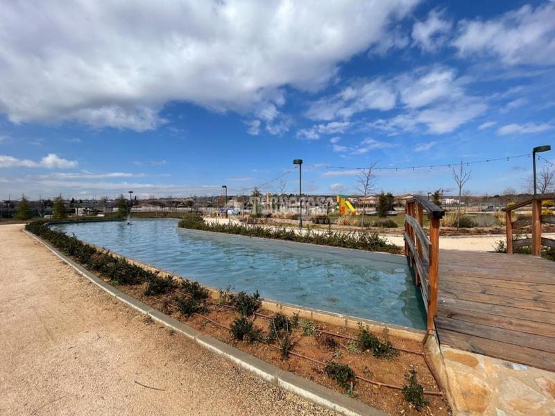 Foto c7ff60be-e35a-43c5-b77d-cb4f2b6db64e. Terreno residencial terrenos en venta en Cabanillas del Campo