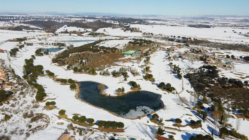 Foto 28821361-6b2c-4e20-b85f-ed5f74f13e0c. Wohngrundstück in Cabanillas del Campo