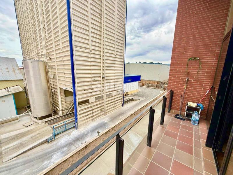 Foto ed406439-4954-4dad-b069-1ed757f96402. Loft con parcheggio piscina in Cabanillas del Campo