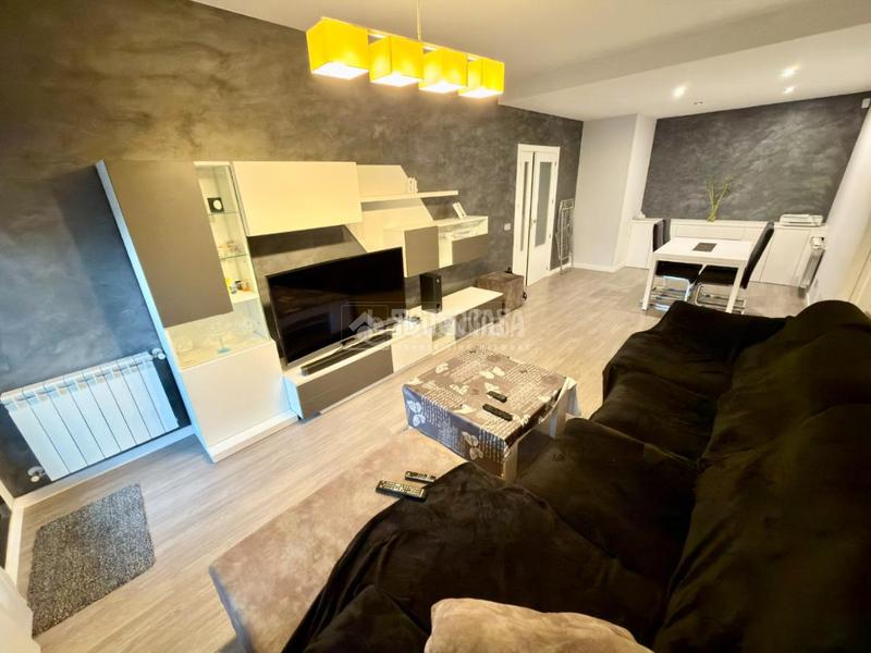 Foto 73653ff5-da5a-4573-9cb7-2f51ba1c56f0. Piso  en venta en Cabanillas del Campo