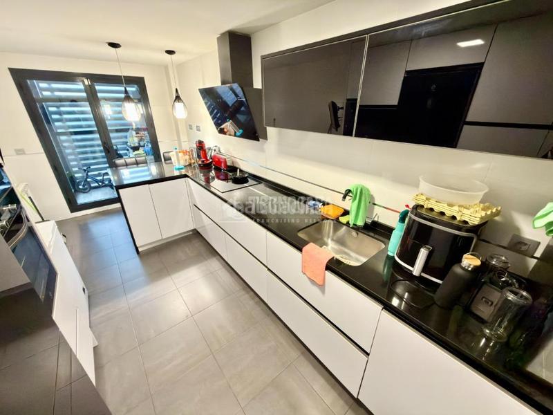 Foto 9e9940a1-3ef2-4f89-8517-ed76c41e13ea. Piso  en venta en Cabanillas del Campo