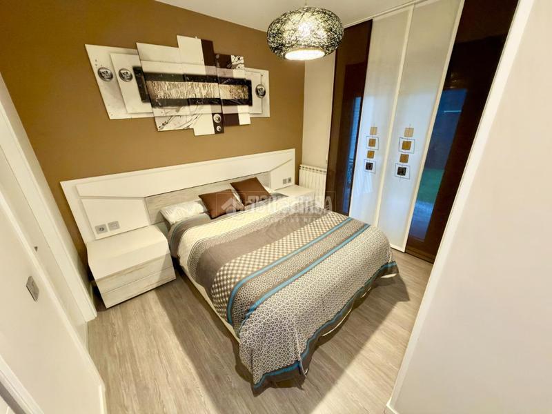 Foto b9204644-17a2-432c-8946-ee868b86e533. Piso  en venta en Cabanillas del Campo