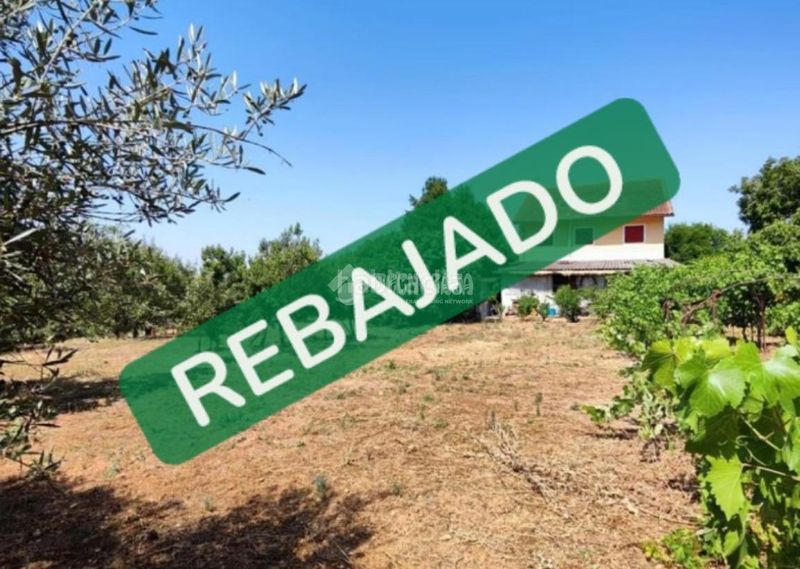 Foto 598f9521-3489-4815-8899-6ad0bdd59dc7. Casa amb calefacció aparcament a Valdeavero