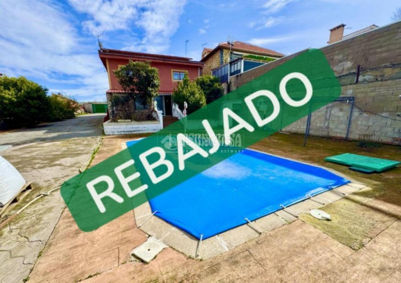 Foto 95a79f06-b62e-4001-b529-8098a44c9af2. Casa amb calefacció aparcament piscina a Valdeavero