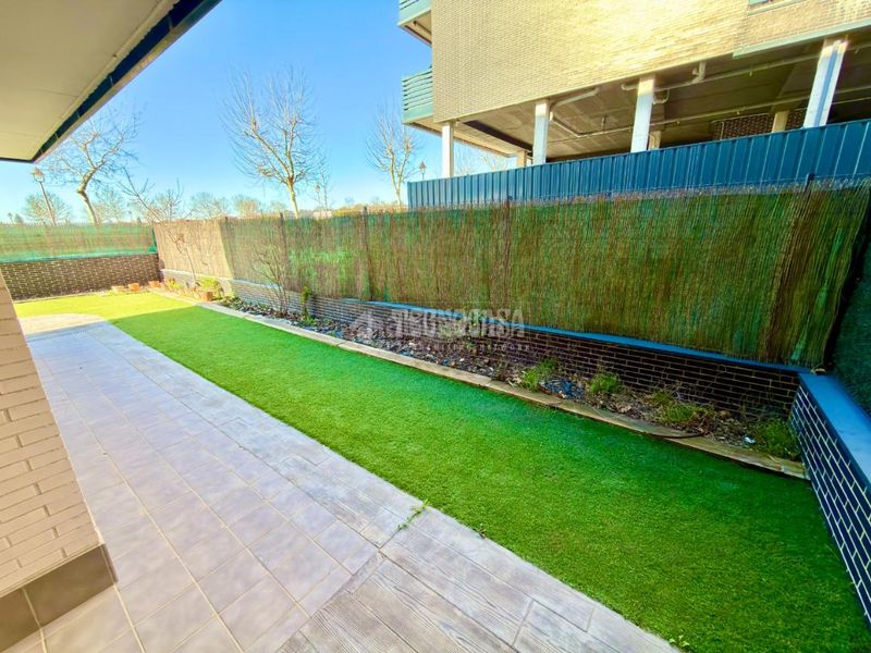 Foto 38dd78b3-5a1d-4a43-95ca-b9a5d1d874f5. Pis amb calefacció a Cabanillas del Campo