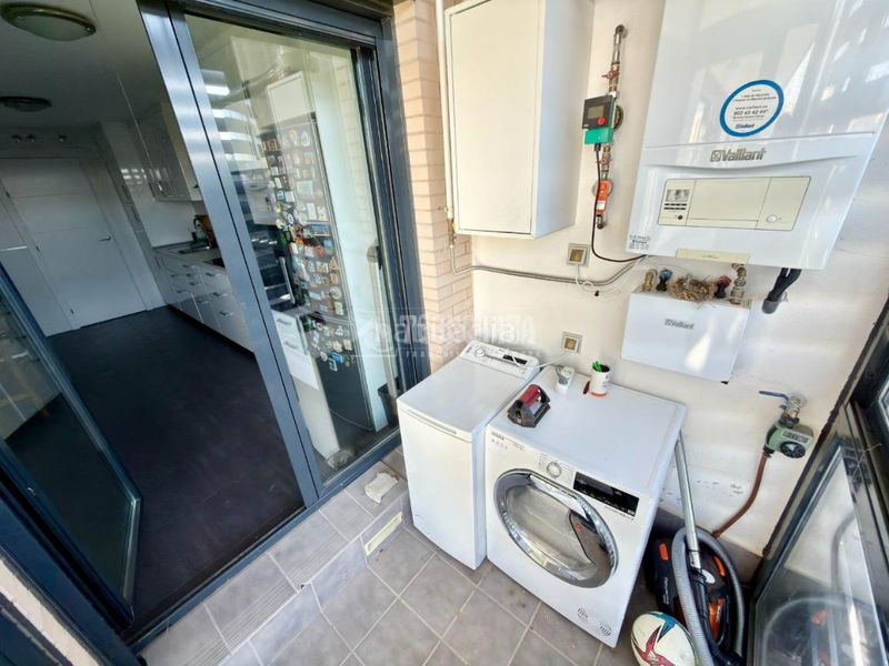 Foto 6b985f4a-b4f9-4e54-afc4-ebf9bbe18c98. Pis amb calefacció a Cabanillas del Campo