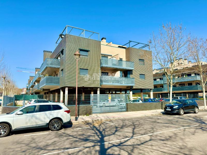 Foto a75b777a-2df6-48ce-8f7f-0de0b1b9cf0e. Pis amb calefacció a Cabanillas del Campo