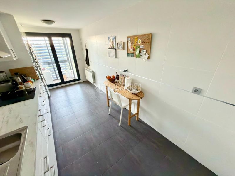 Foto a7c85a8e-4bc7-4b00-bb9d-4cb1ca198d24. Pis amb calefacció a Cabanillas del Campo